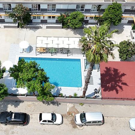 Hillside Apart Hotel מראה חיצוני תמונה