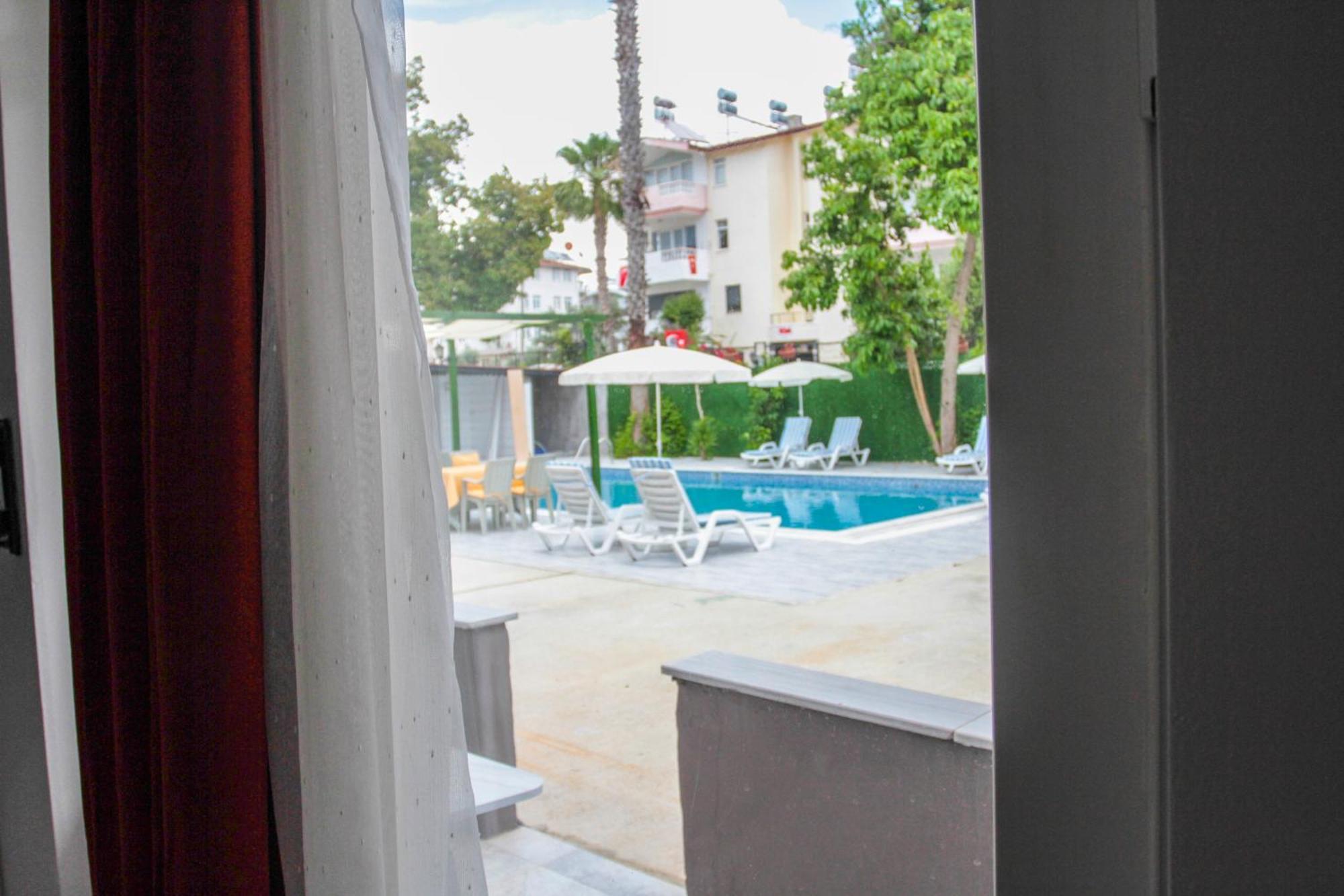 Hillside Apart Hotel מראה חיצוני תמונה
