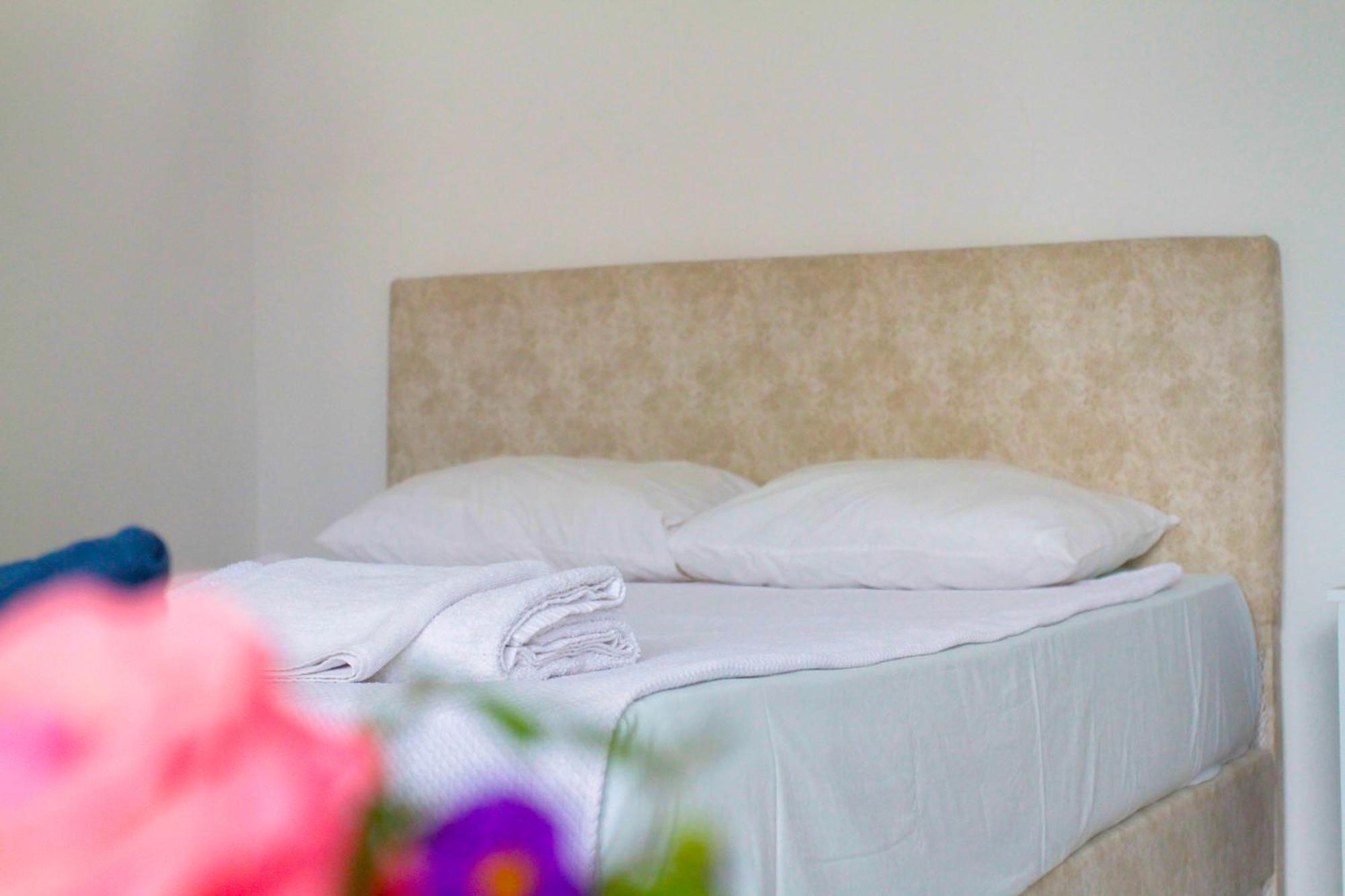 Hillside Apart Hotel מראה חיצוני תמונה