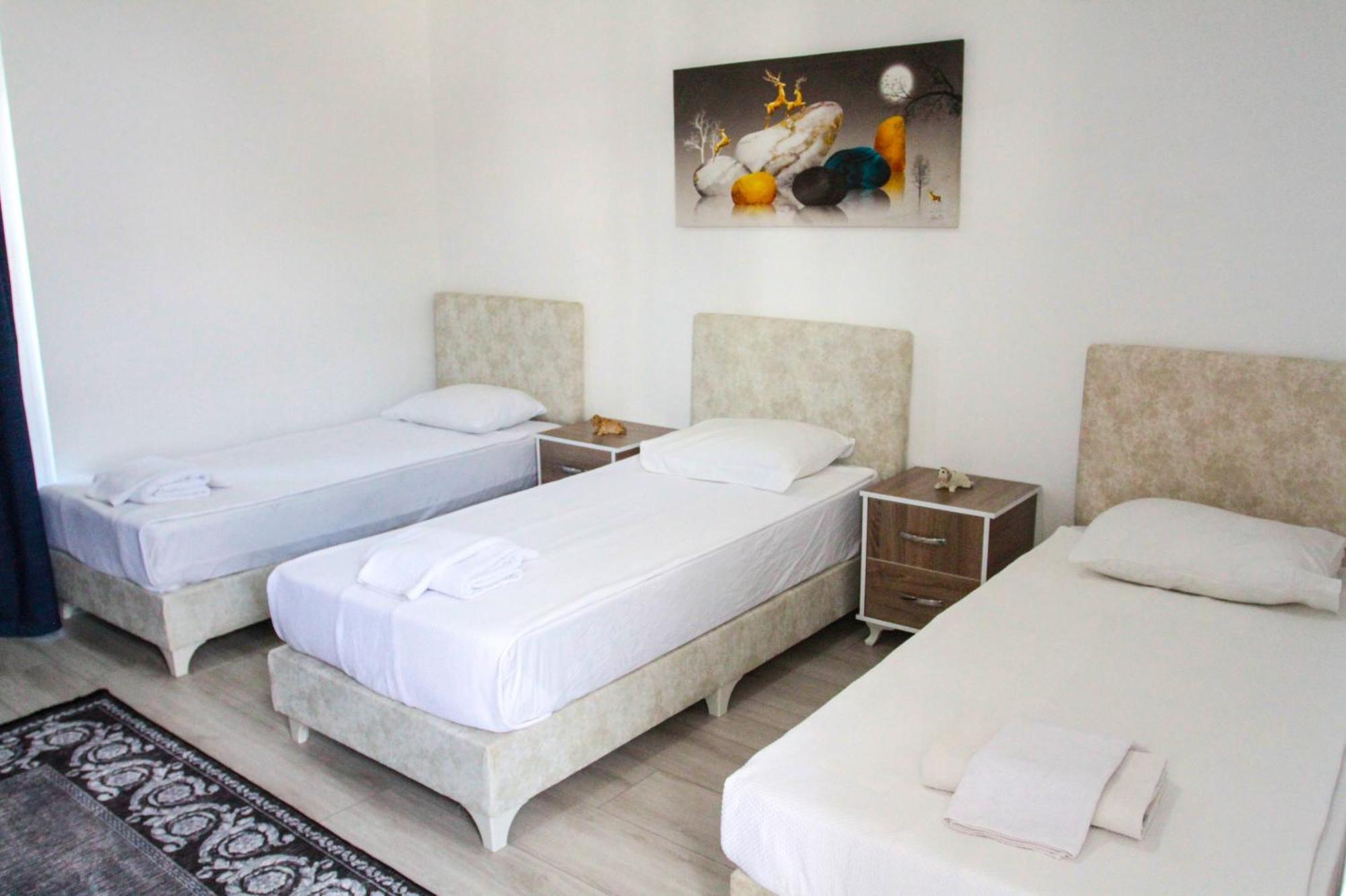 Hillside Apart Hotel מראה חיצוני תמונה