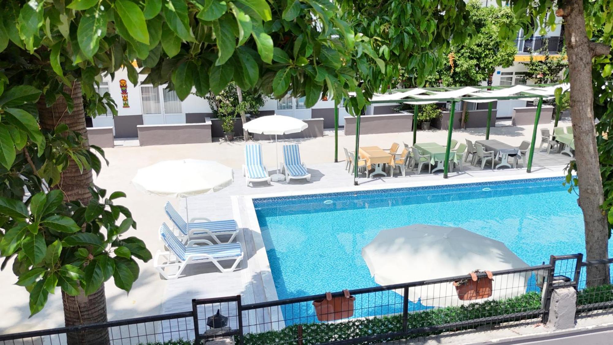Hillside Apart Hotel מראה חיצוני תמונה