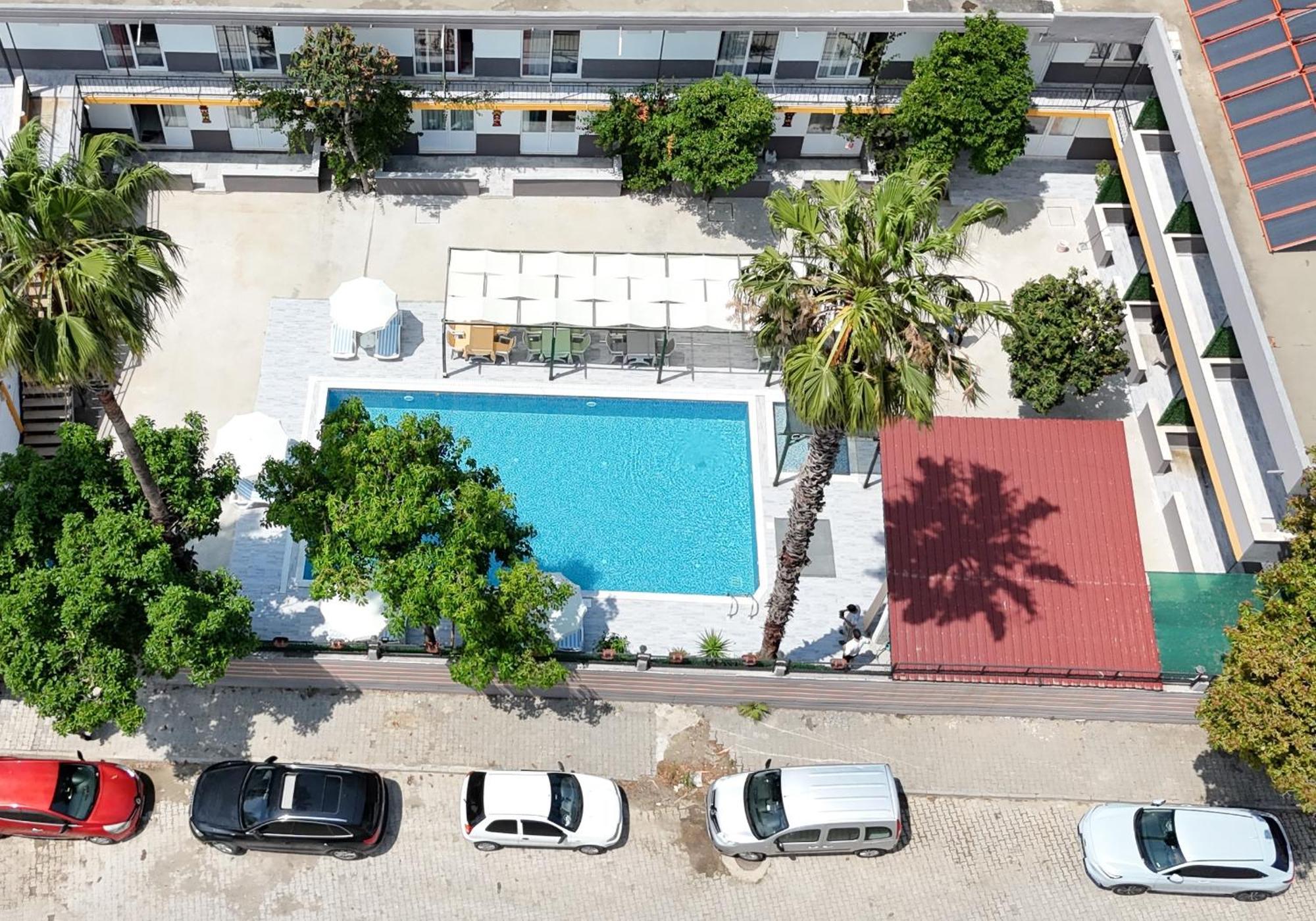 Hillside Apart Hotel מראה חיצוני תמונה